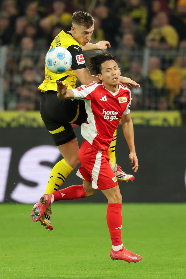 爱游戏官网网页版入口-柏林联队连胜取消保级希望，面临严峻考验