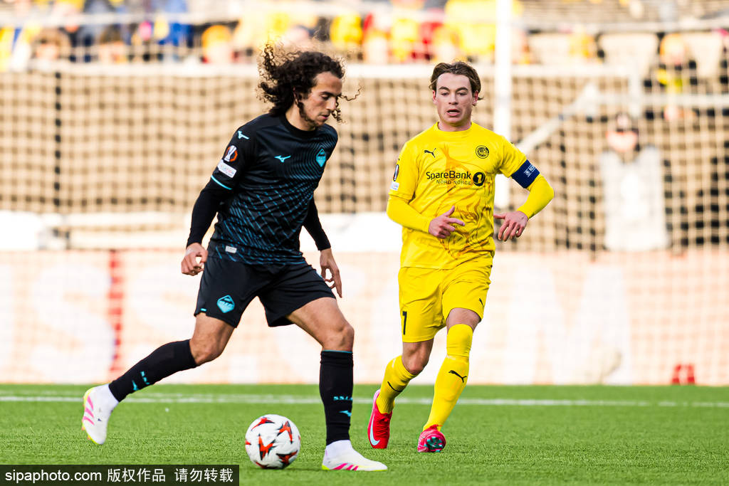 关于那不勒斯场上发挥抢眼，取得宝贵胜利的信息