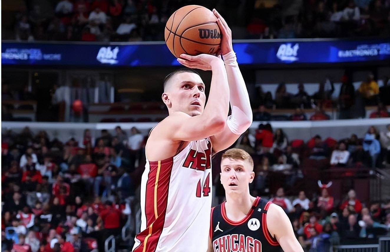 爱游戏登录-阿尔纳希尔大胜，轻松晋级亚冠淘汰赛的简单介绍