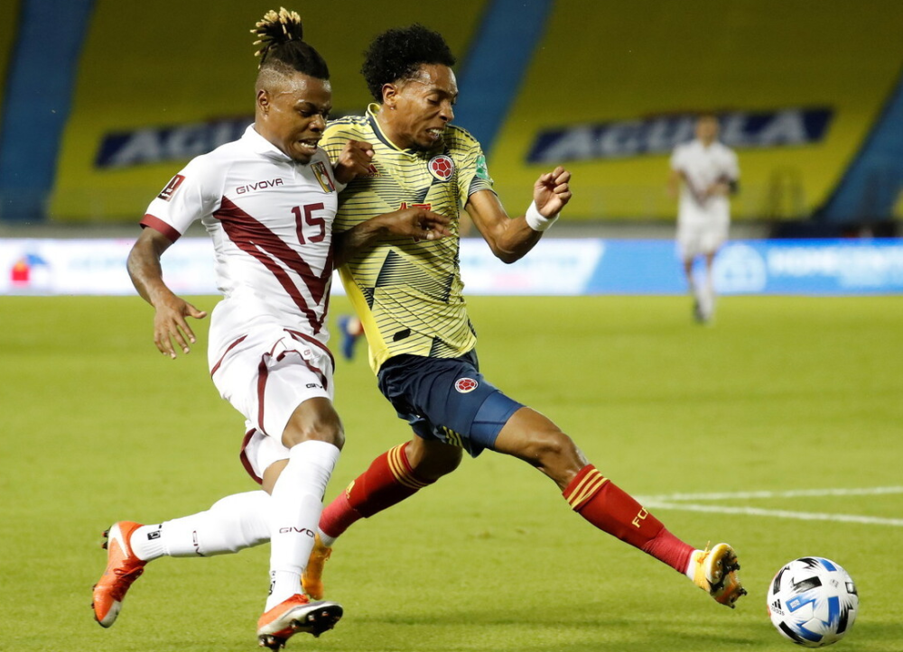 关于埃文河畔警察前锋梅开二度，轻松击败对手的信息