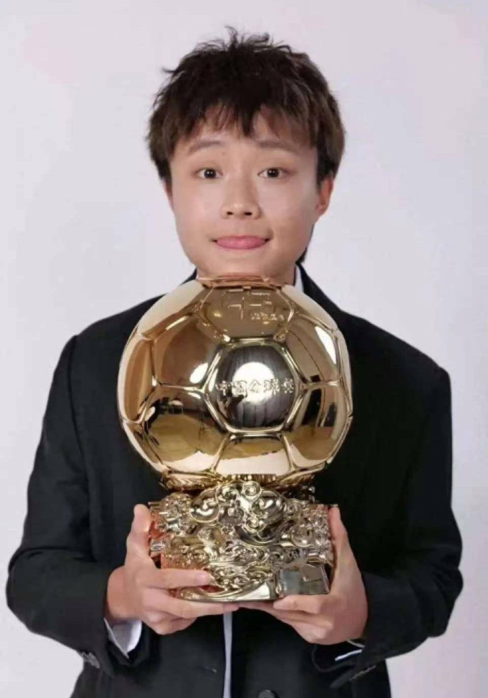 爱游戏官网-大洋洲女足联赛中的新晋冠军