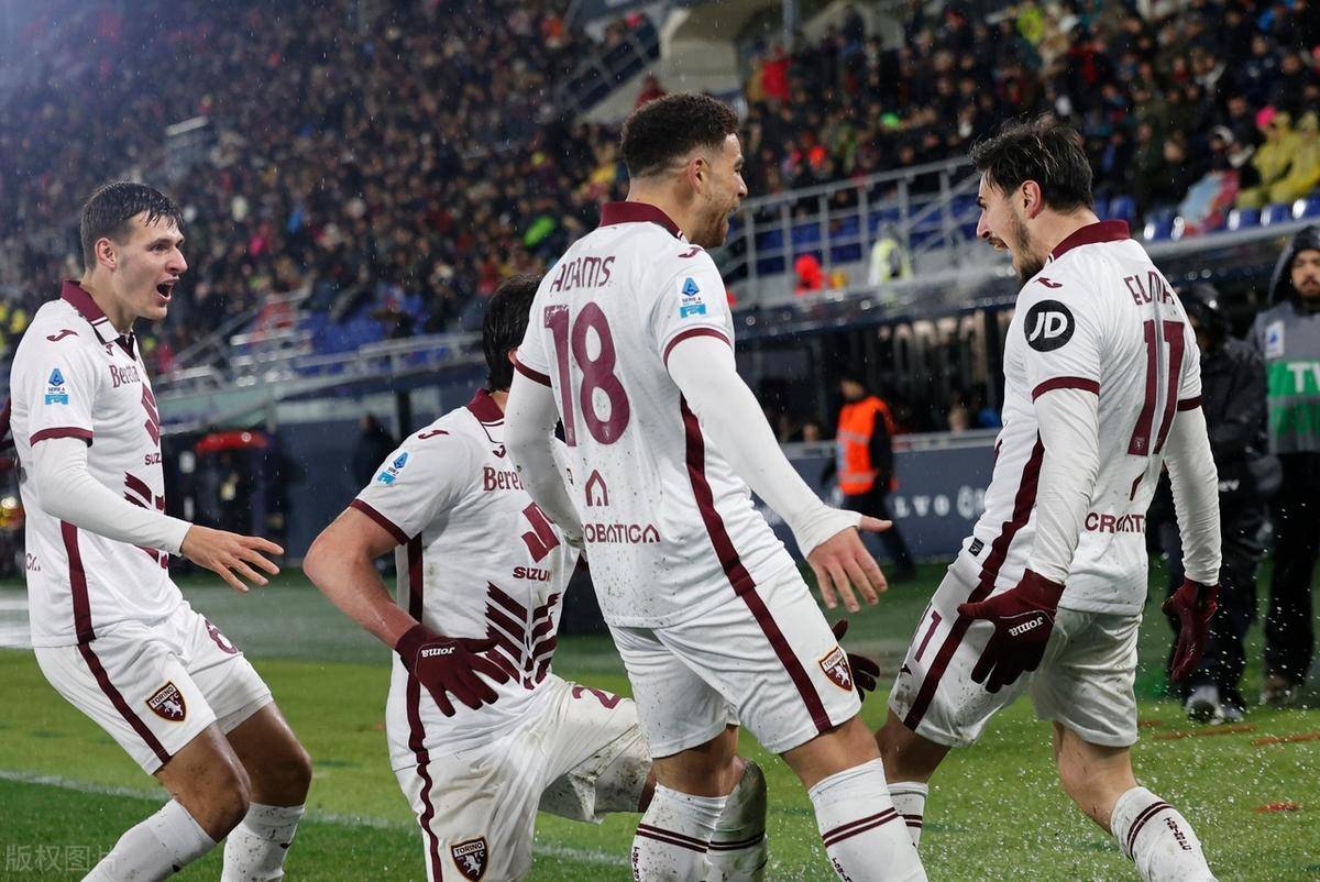 佛罗伦萨客场击败博洛尼亚，保持不败