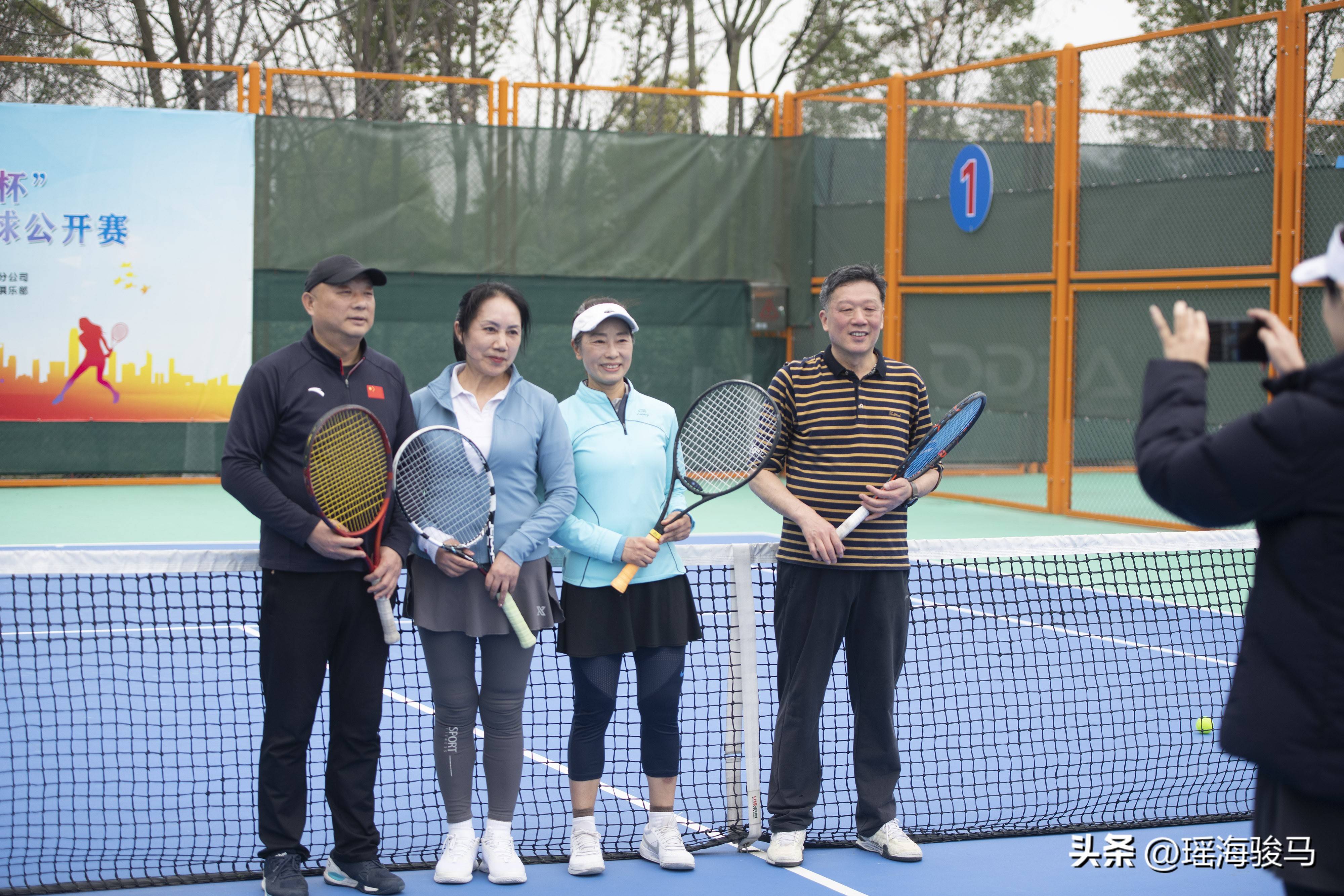 关于挥洒汗水，国家队队员再度崭露头角的信息