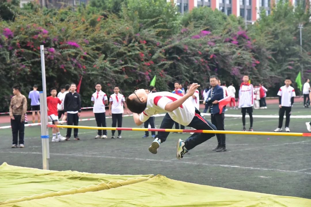 爱游戏亚洲官网-山西队奉献激情，夺得冲刺胜利