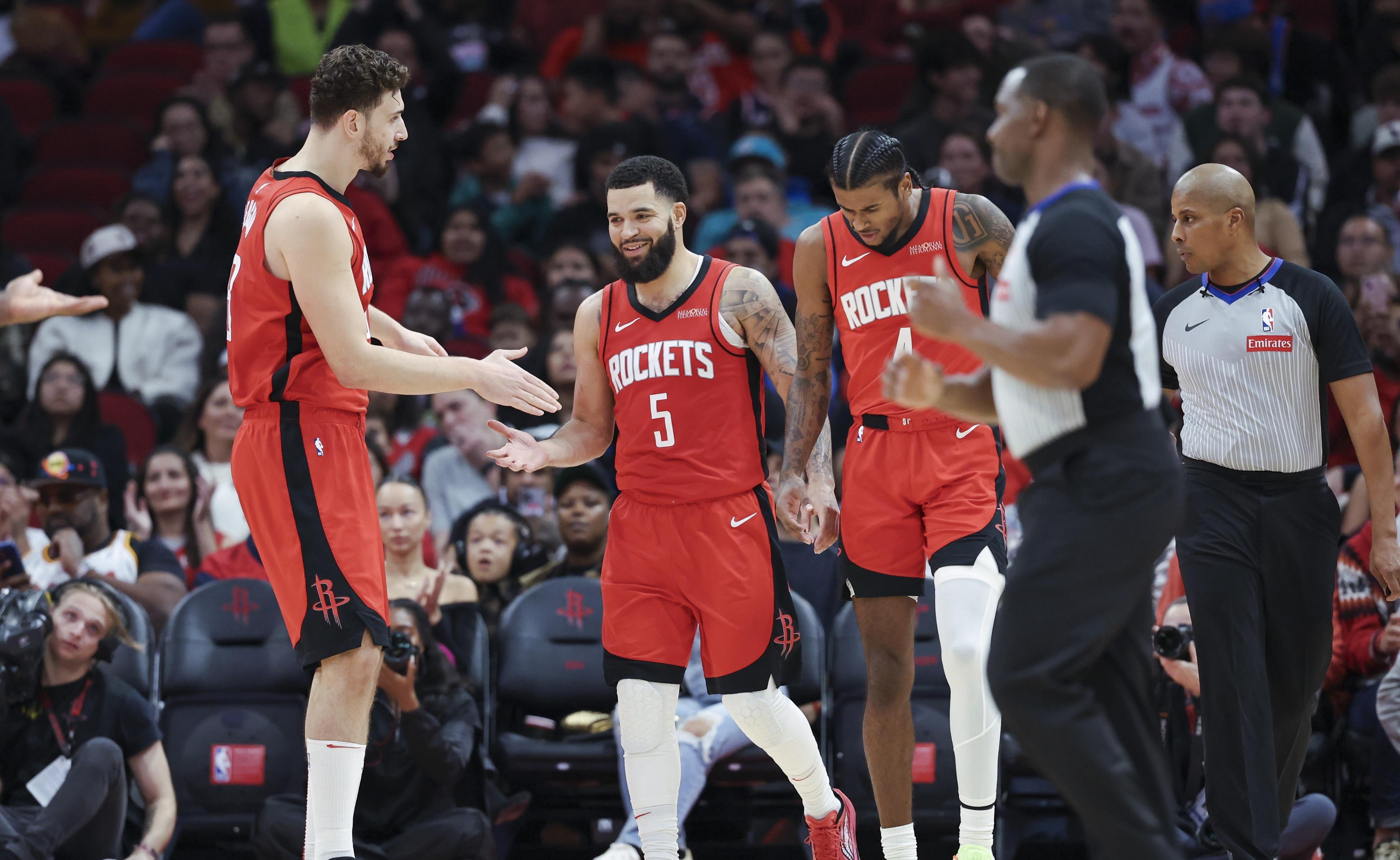 猛龙客场不敌步行者，赛季前景堪忧的简单介绍