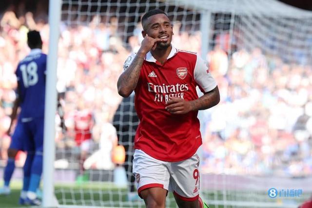 爱游戏体育官网-菜鸟球员爆发，实现事业生涯第一粒进球