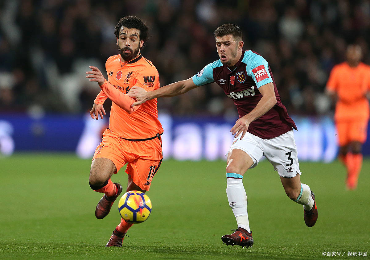 里昂客场击败兰斯，稳住领先位置