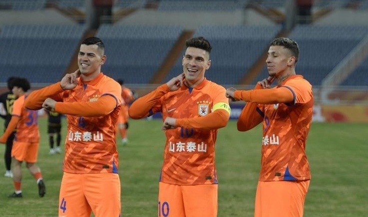 爱游戏官方登录入口-中亚球员轮番破门，掀起亚冠狂潮