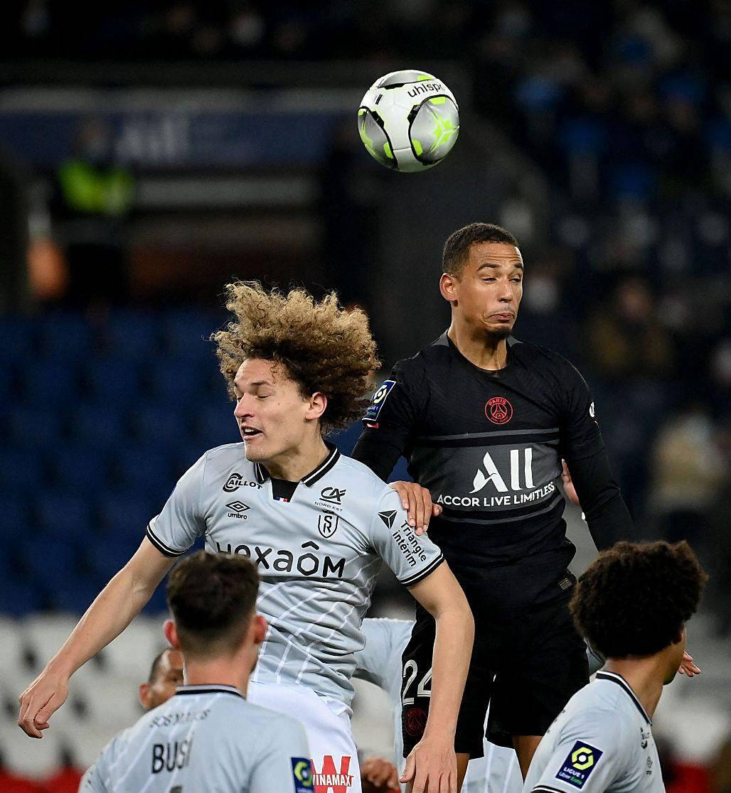 爱游戏官方登录入口-巴黎圣日耳曼战胜昂热，稳定榜首位置继续领跑的简单介绍