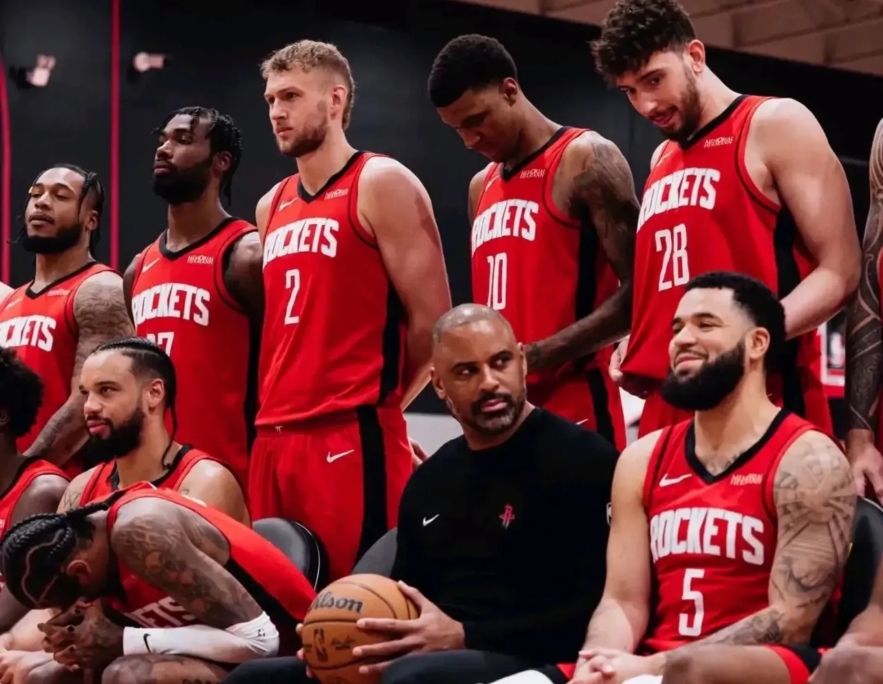 火箭客场战胜爵士,赢得四连胜 火箭客场战胜爵士,赢得四连胜